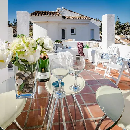 Lnm- Modern 2 Bedroom Penthouse P.banus Apartment Marbella